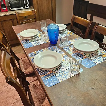Il Girasole - Casa In Pietra Nel Borgo Di Ottano Pornassio