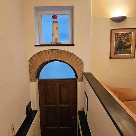 Il Girasole - Casa In Pietra Nel Borgo Di Ottano