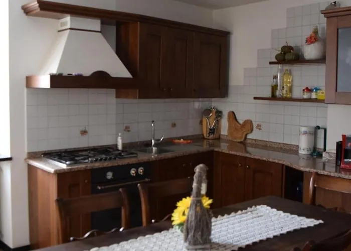 Il Girasole - Casa In Pietra Nel Borgo Di Ottano 아파트 *