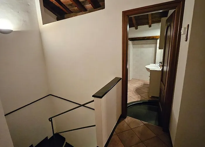 Il Girasole - Casa In Pietra Nel Borgo Di Ottano Appartamento *